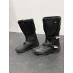 BMW Stiefel Gravel links außen und rechts innen