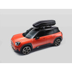orangener MINI mit montierter Dachbox 320 Liter schwarz